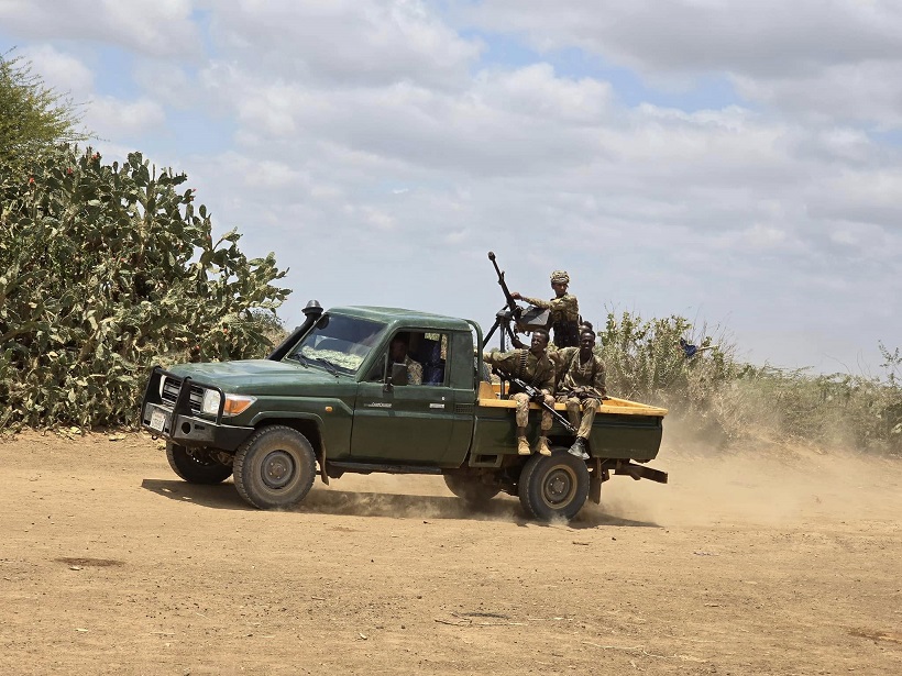 Ciidamada oo wax weeraray1.jpg